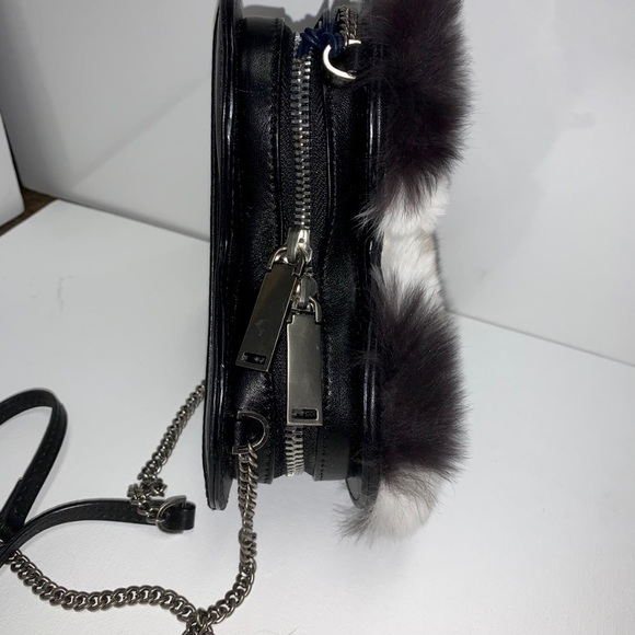 NWT Genuine Rabbit Fur Heart Crossbody - Picture 8 of 8